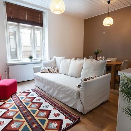 2Ndhomes Central 1Br Apartment With Great Location By Kaisaniemi Park Helsinki Dış mekan fotoğraf