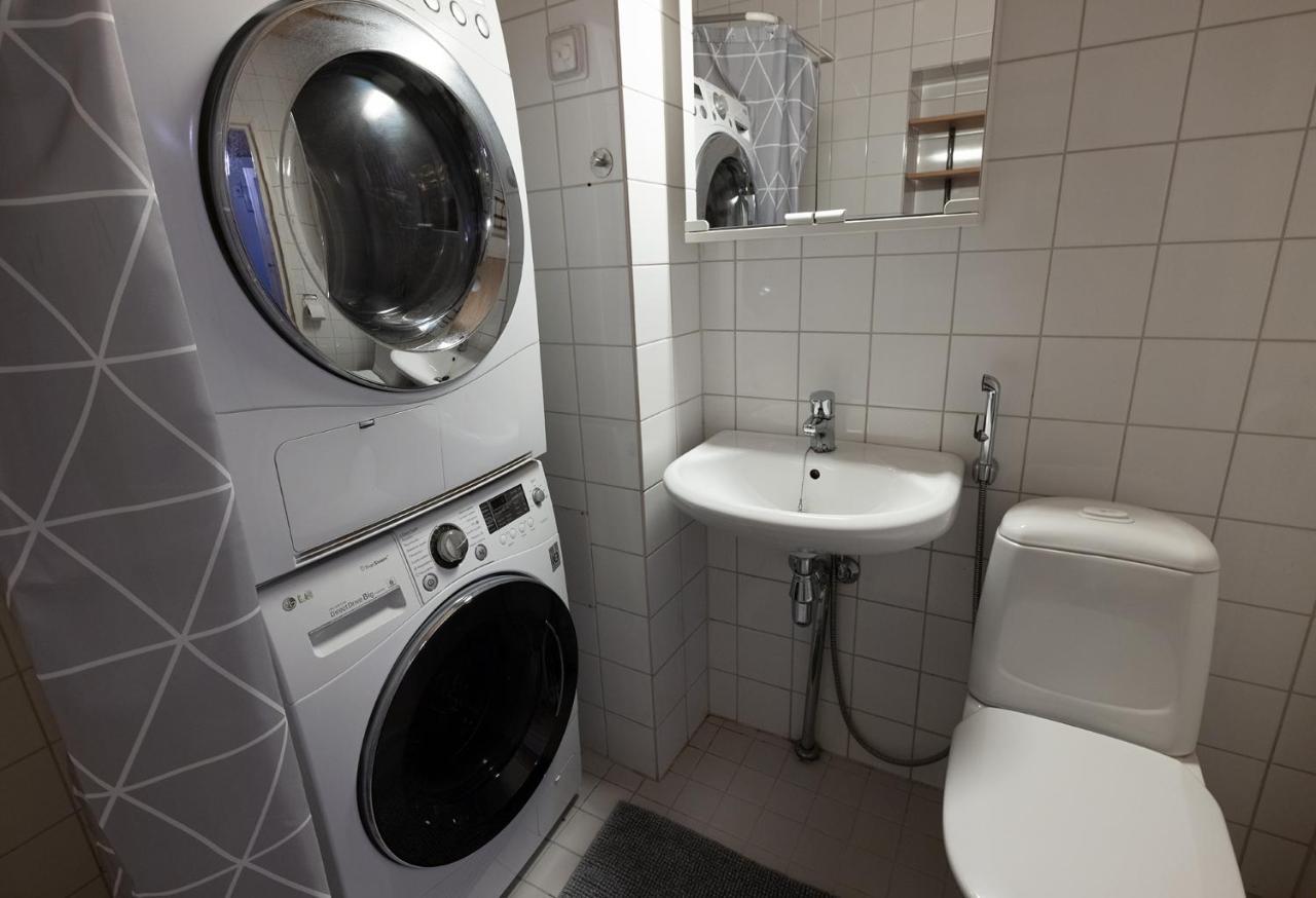 2Ndhomes Central 1Br Apartment With Great Location By Kaisaniemi Park Helsinki Dış mekan fotoğraf